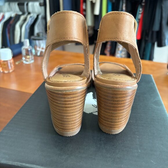 Sorel Nadia Camel Brown Lug Sole Chunky Cute Sandal Heels - Size 6.5 - Picture 6 of 7